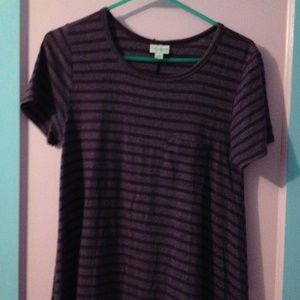 Lula Roe short sleeve wavy dress